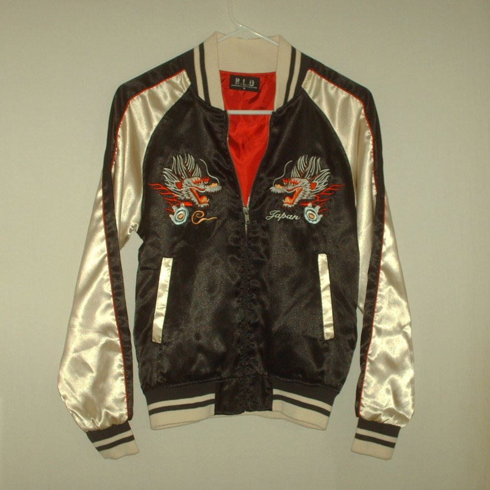 Vintage ladies Tokyo Japan dragon bomber jacket